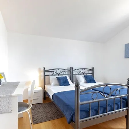 Maja Rogoznica (Sibenik-Knin)