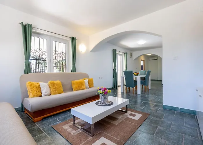 Maja Rogoznica (Sibenik-Knin)